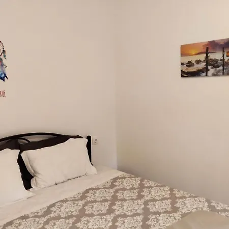 ι μυκονιάτη Nea Kallikrateia