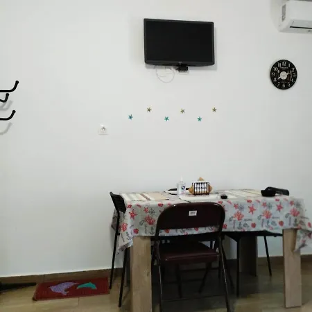 ι μυκονιάτη Nea Kallikrateia