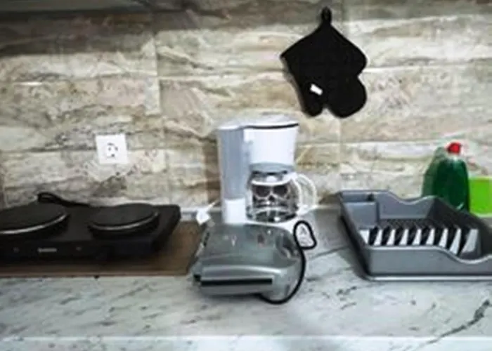 ι μυκονιάτη * Nea Kallikrateia